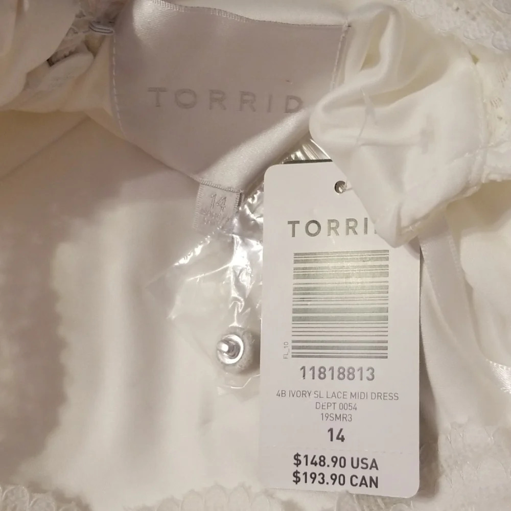 Torrid Lace Bridal Wedding Ivory Dress 14 - Picture 6 of 8